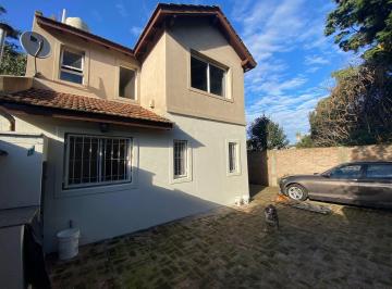 PH · 75m² · 3 Ambientes · 2 Cocheras · PH en Venta - Luis Guillon