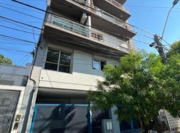 Departamento de 1 ambiente, Morón · Venta Monoambiente Al Frente. Apto Crédito. Ap Profesional. Moron Centro