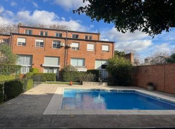 Departamento de 4 ambientes, San Isidro · Divino Triplex en "Jardines de Beccar", 2 Dorm. en Suite