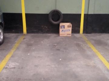 Garage · 10m² · 1 Cochera · Av Corrientes 4000, Cochera Amplia Fija y Cubierta, - Almagro a m de Subte B