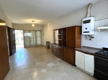 Terreno · 250m² · 5 Ambientes · 2 Cocheras · El Momento de Invertir Es Ahora! Oportunidad Real!