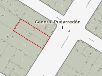 Terreno · 1m² · En Venta. 2 Lotes Contiguos de 8.66 X 43.30. Sobre Av Independencia. La Perla.