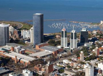 Oficina comercial · 87m² · 1 Cochera · Oficina en Alquiler en Wtc Torre 4