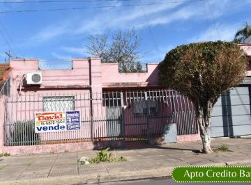 Casa de 3 ambientes, La Matanza · Casa 3 Amb. C/ Amplio Lote Libre
