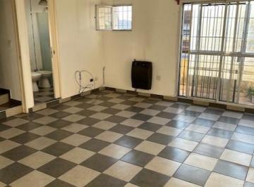 Departamento de 1 ambiente, San Fernando · Departamento Monoambiente Planta Alta. Av Avellaneda N° 2720, Virreyes.