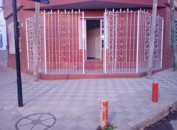 Local comercial · 22m² · Local Esquina a m de Sarfcgento Cabral