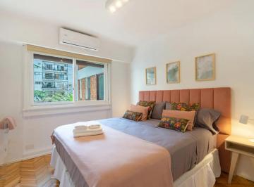 Dormitorio principal · 4 Ambientes en Palermo Chico - Departamento Reciclado a Nuevo