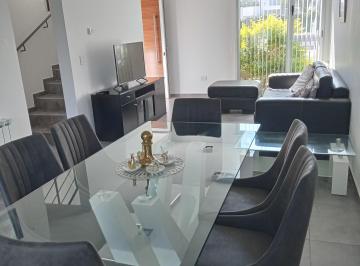 Casa de 5 ambientes, Córdoba · Duplex Temporal 3 Dorm. y Pileta Valle Escondido