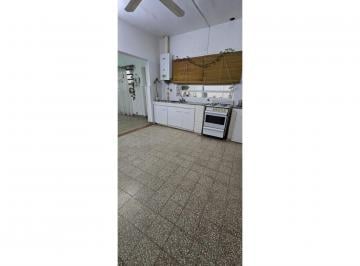 Casa · 90m² · 6 Ambientes · Venta Casa Apta Dos Familias Zona Norte