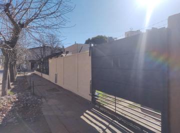 Casa · 107m² · 3 Ambientes · 1 Cochera · Venta de Casa 3 Ambientes en Moreno