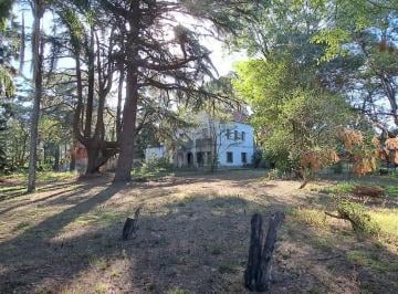 Casa · 250m² · 7 Ambientes · Venta de Quinta en Moreno