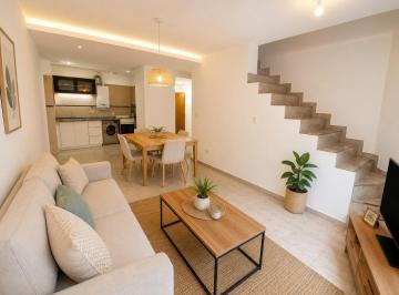 Departamento de 2 ambientes, Córdoba · Viví con El Confort de Una Casa | Dúplex con Patio en Pb | Nueva Córdoba