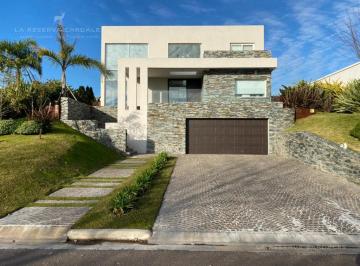 Casa · 428m² · 8 Ambientes · 2 Cocheras · Casa de 8 Ambientes en Venta en La Reserva Cardales
