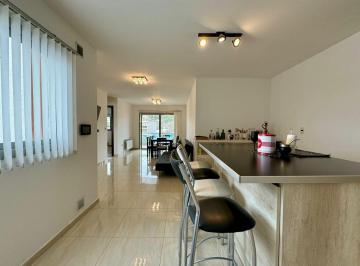 Departamento · 106m² · 3 Ambientes · 1 Cochera · Departamento en Venta Villa Carlos Paz - 2 Dorm. + Cochera