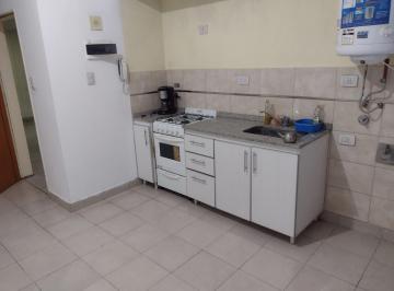 Departamento de 1 ambiente, Liniers · Alquiler Depto Monoambiente P. Baja con Patio Av Rivadavia Al 10700