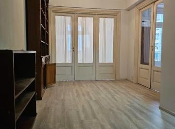 Oficina comercial de 3 ambientes, Centro / Microcentro · Oficina Comercial. - Venta