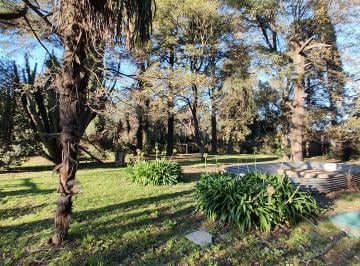 Casa de 2 ambientes, Marcos Paz · Hermosa Casa en Venta Sobre Dos Amplios Terrenos en Venta en Marcos Paz