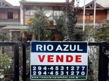 Casa · 90m² · Casa - Centro
