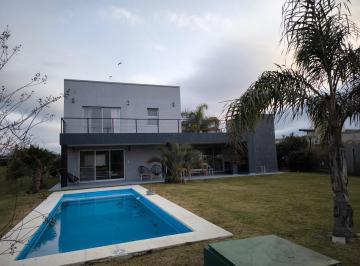 Casa · 308m² · 5 Ambientes · 2 Cocheras · Casa en Venta Cardales - Monet