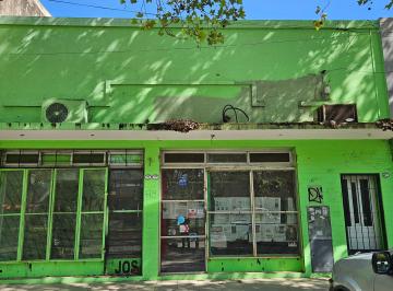Local comercial , Florencio Varela · Importante Inmueble Comercial a Reciclar o Demoler