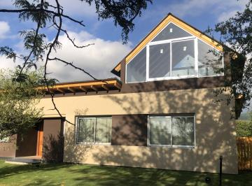 Casa de 5 ambientes, Alta Gracia · Exelente Casa en Potrerillo de Larreta Golf Club