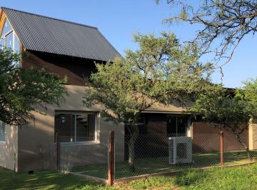 Casa de 5 ambientes, Alta Gracia · Exelente Casa en Potrerillo de Larreta Golf Club