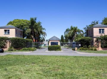 Terreno · 805m² · Mmc. Hermoso Lote en Venta en Barrio Pilar Plaza, Pilar