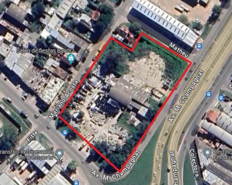 Terreno en venta 8098m² sobre Av. Champagnat — El Gaucho