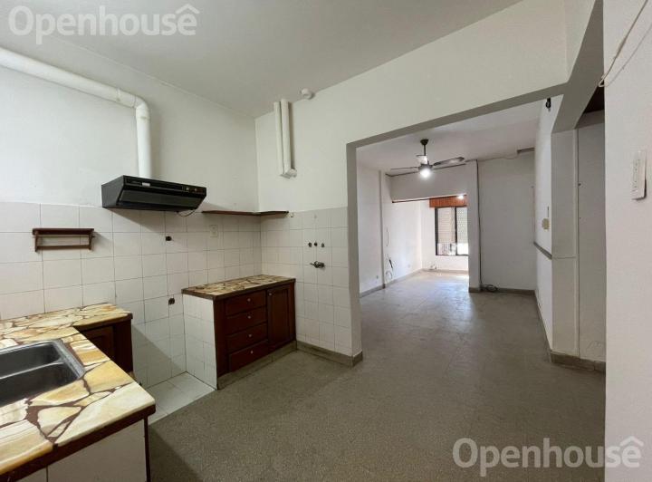 Casa · 102m² · 5 Ambientes · 1 Cochera