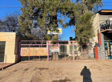 Local comercial · 320m² · 2 Ambientes · 1 Cochera · Local - Moreno