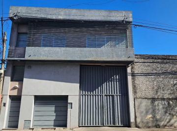 portada · Casa con Local en General Jose de San Martin