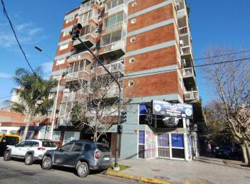 Departamento · 38m² · 2 Ambientes · Departamento en Centro Caseros, Excelente Ubicacion