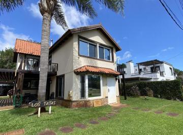 Casa · 500m² · 5 Ambientes · Casa - Solanas
