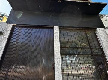 Local comercial · 810m² · Local Doble Altura en Liniers