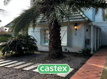 Casa · 350m² · 6 Ambientes · 1 Cochera · Casa en Venta Los Lagartos C. C, Pilar