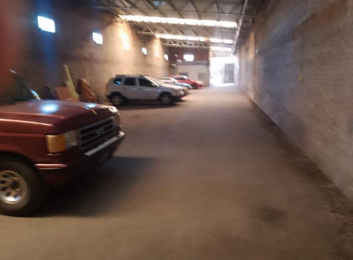 Bodega-Galpón · 400m²