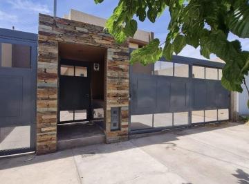 Departamento de 2 ambientes, Guaymallén · Amoblado Adyacencia Barraca Mall - Alquiler