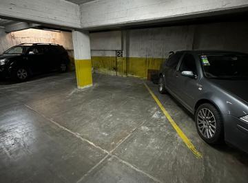 Garage , Vicente López · Cochera Sobre Av San Martin