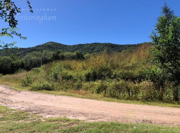 Terreno · 379m²