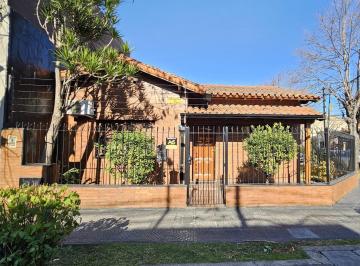 Casa de 2 ambientes, San Isidro · Casa en Venta 3 Ambientes, Patio, Terraza y Garaje