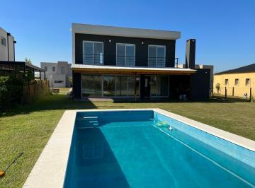 Casa · 200m² · 4 Ambientes · Casa en Venta en San Gabriel