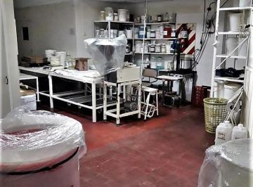 Bodega-Galpón · 358m² · Excelente Galpón - Maipú Seccion 1