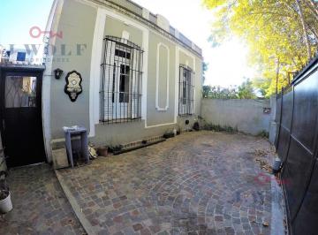 Casa · 130m² · 3 Ambientes · 1 Cochera · Casa - San Andres