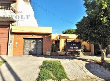 Casa · 100m² · 3 Ambientes · 1 Cochera · Casa - Villa Ballester