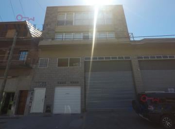 Departamento · 180m² · 5 Ambientes · 1 Cochera · Galpón - V. Bonich