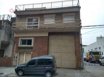 Bodega-Galpón · 600m² · 4 Ambientes · Galpón - V. Bonich