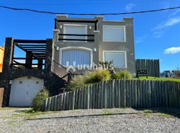Foto1 · Casa en Venta de 4 Dorm., en Punta Piedras