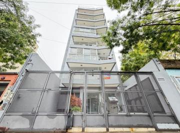 Departamento de 2 ambientes, Lanús · Departamento de Dos Ambientes con Balcón Al Frente