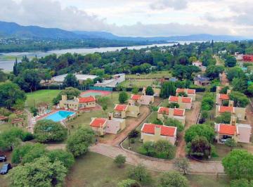 Quinta vacacional , Bialet Massé · - Complejo de Cabañas de Dos y Tres Ambientes
