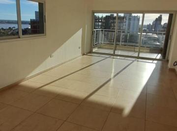 Departamento · 158m² · 4 Ambientes · 1 Cochera · Departamento de 3 Dorm., Ambientes Amplios